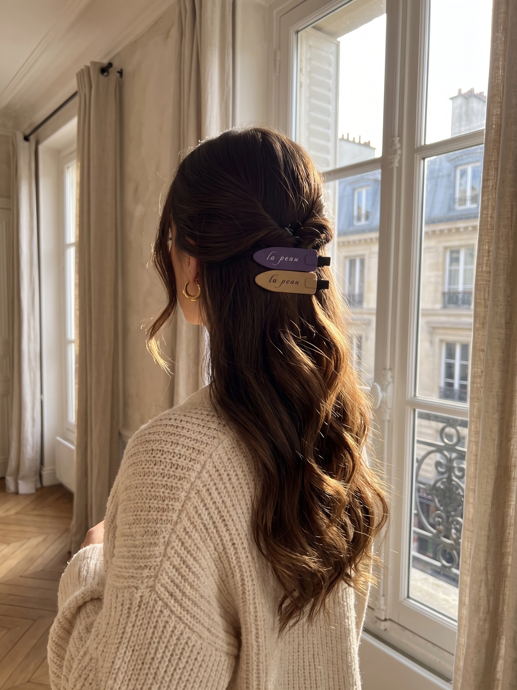La Peau Signature Hair Clips - Image 6